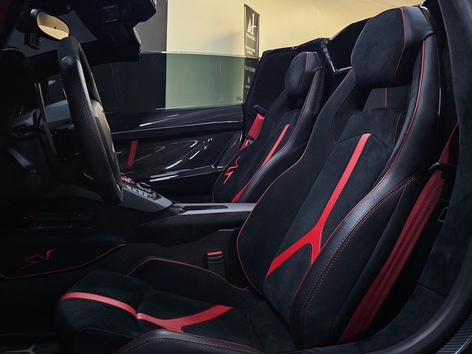 Lamborghini Aventador 2017