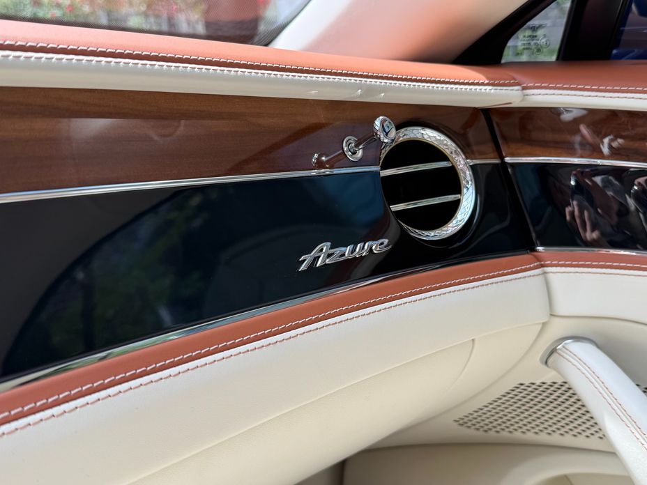 Bentley Flying Spur 2023