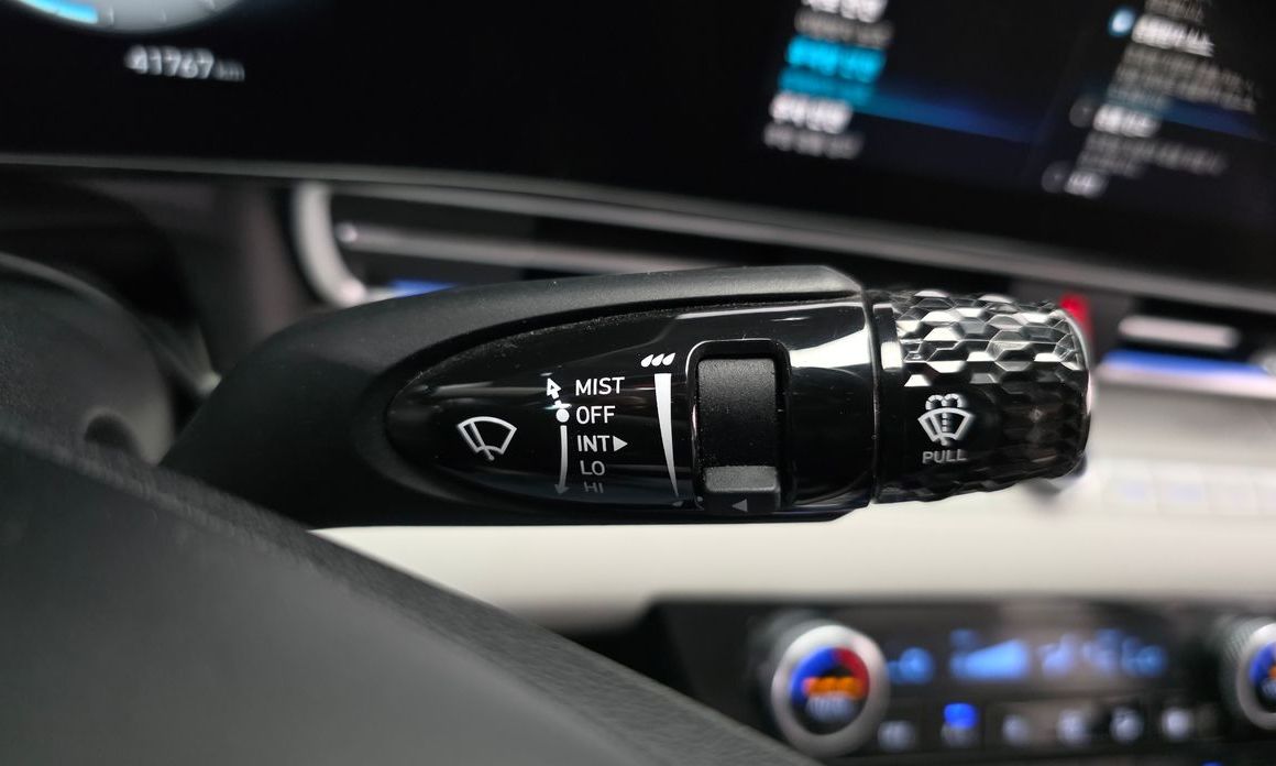 Hyundai AVANTE 2021