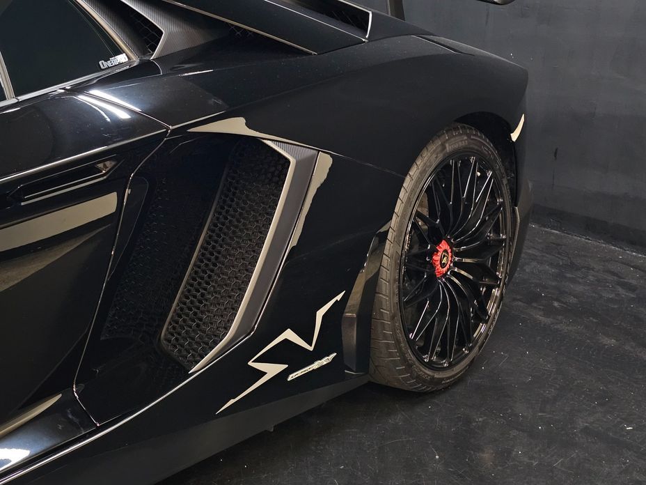Lamborghini Aventador 2017