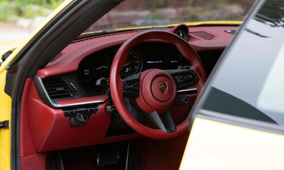 Porsche 911 2021