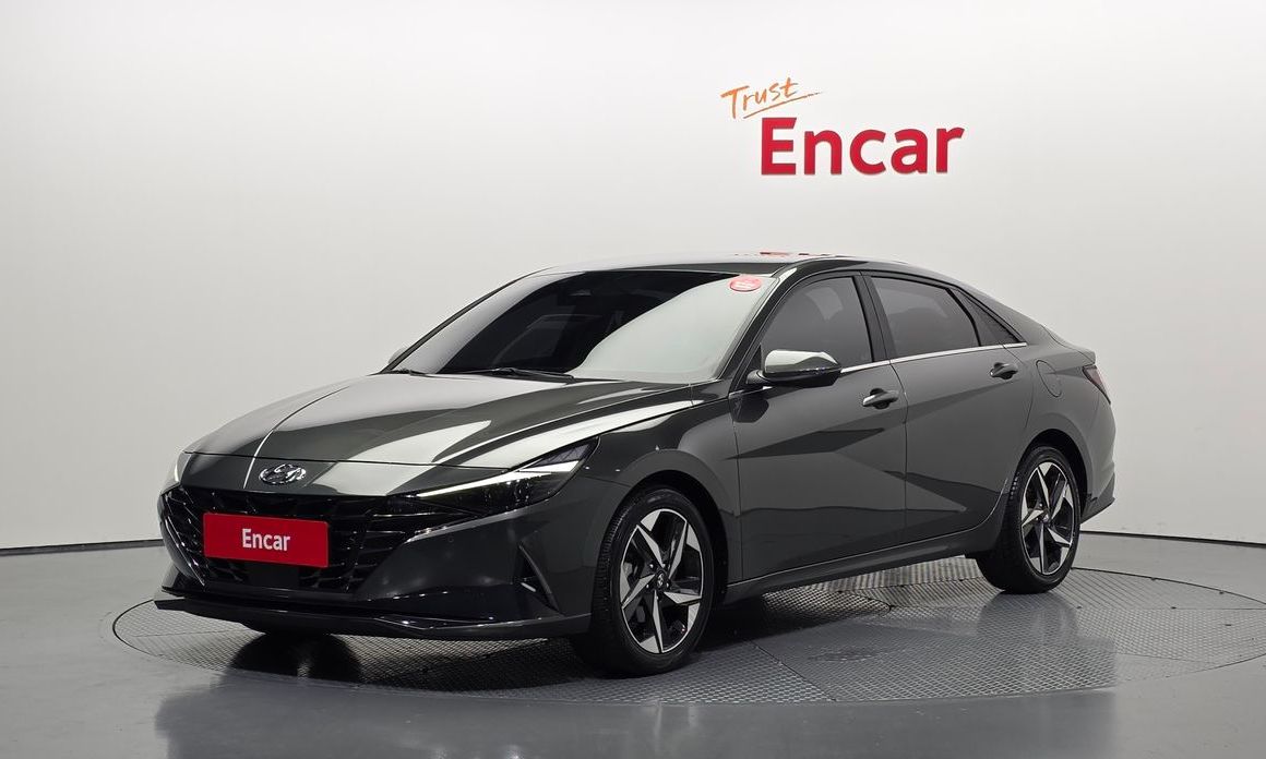 Hyundai AVANTE 2021