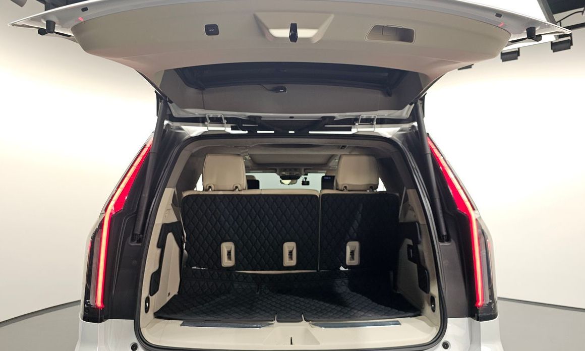 Cadillac Escalade 2023