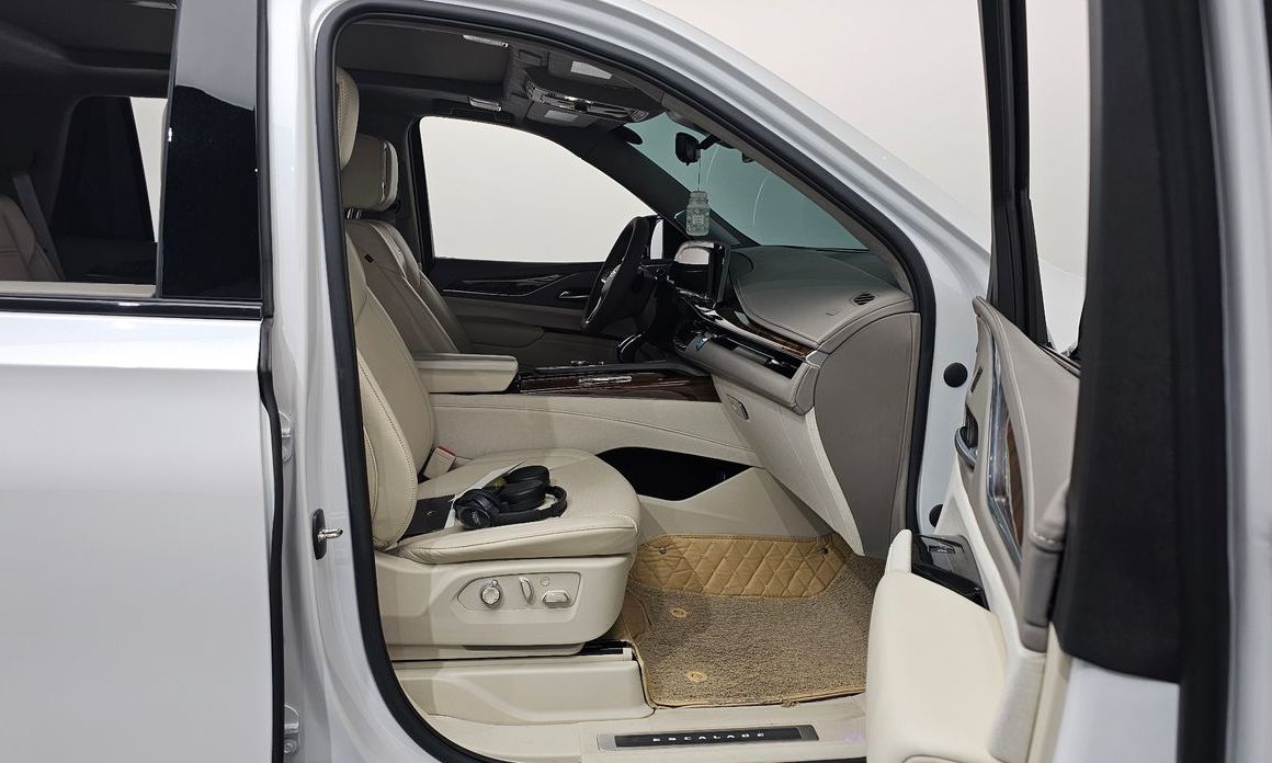 Cadillac Escalade 2023