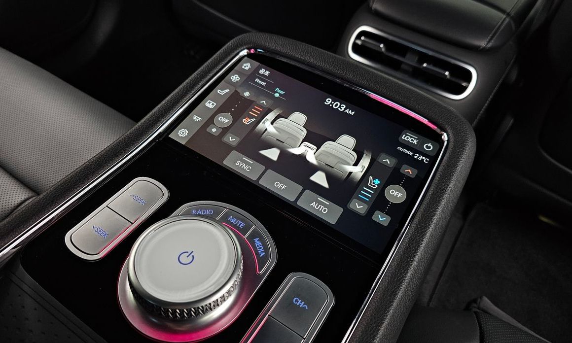Genesis G90 2023