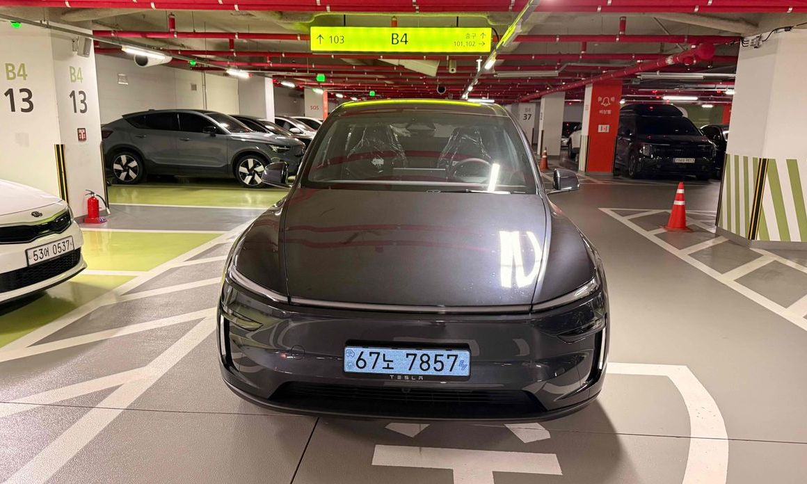 Tesla Model Y 2026