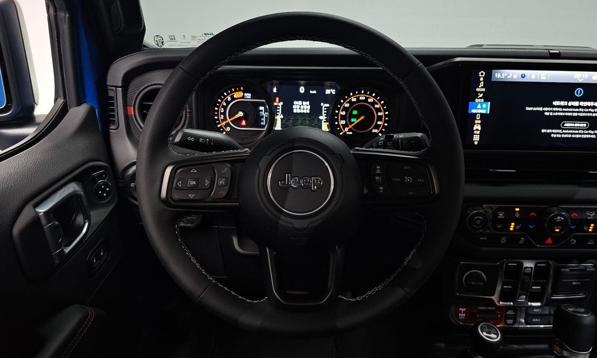 Jeep Wrangler 2025
