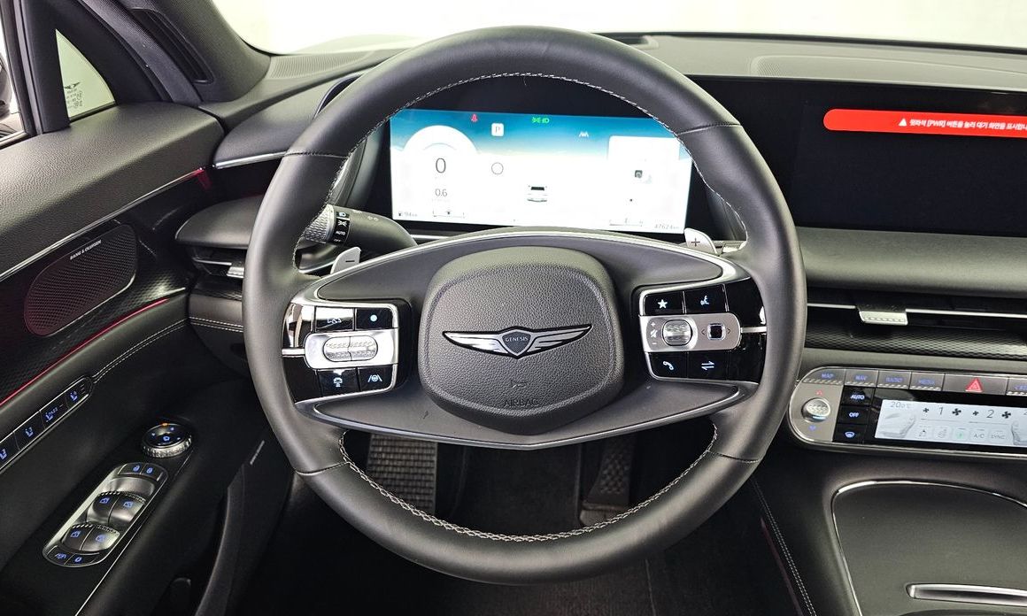 Genesis G90 2023