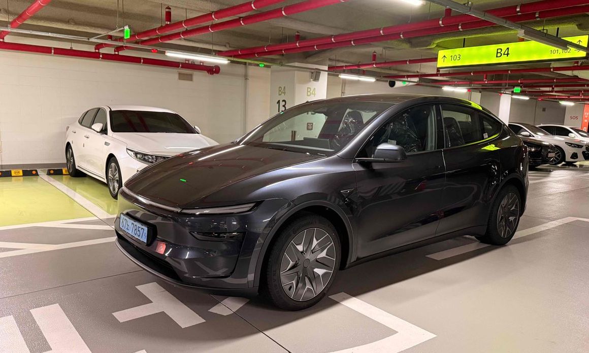 Tesla Model Y 2026