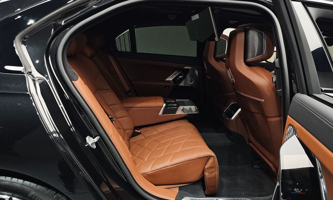 BMW 7-Series 2024