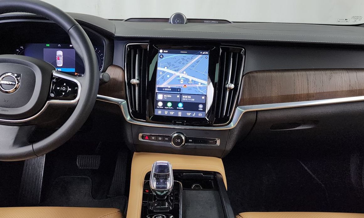 Volvo S90 2023