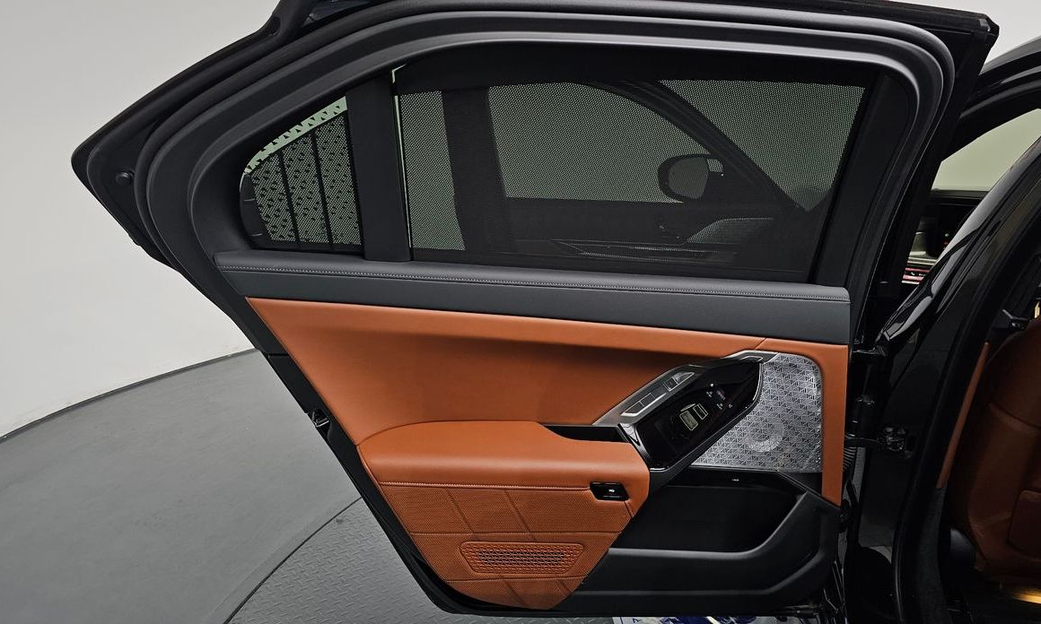 BMW 7-Series 2024