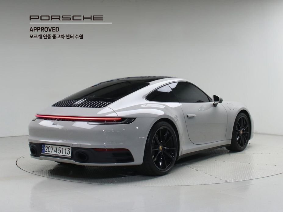 Porsche 911 2024