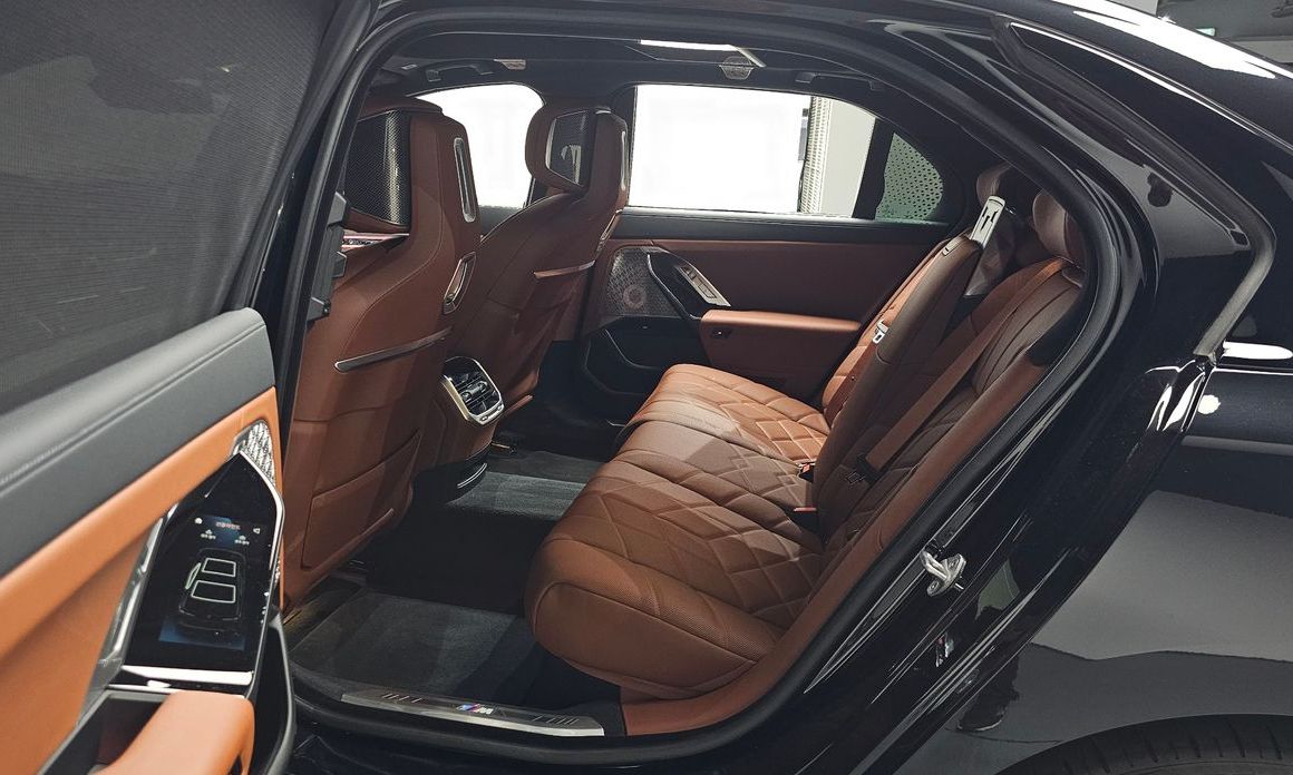 BMW 7-Series 2024