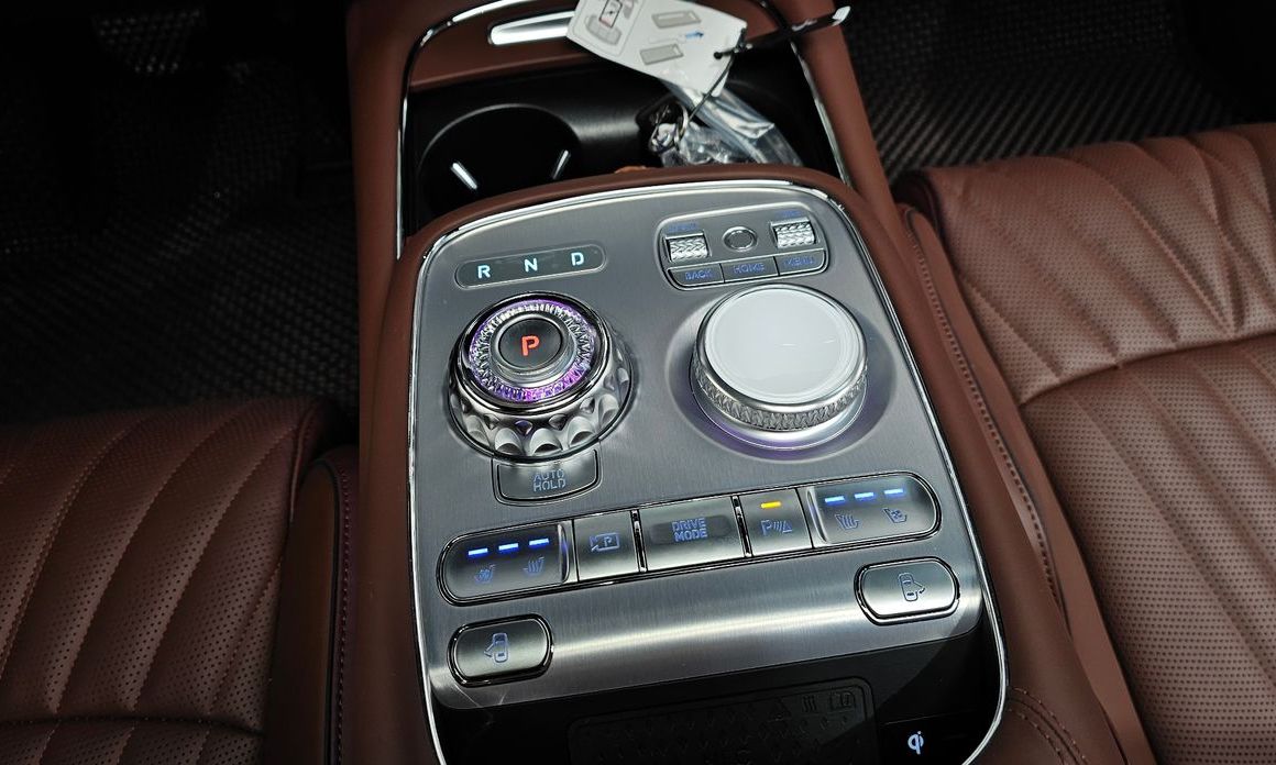 Genesis G90 2023