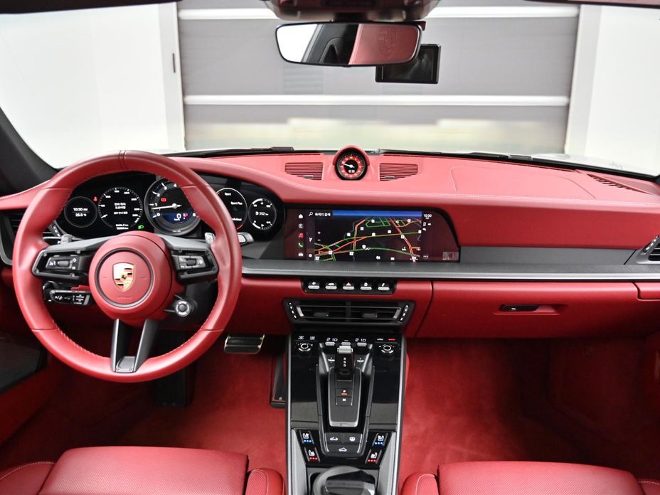 Porsche 911 2024