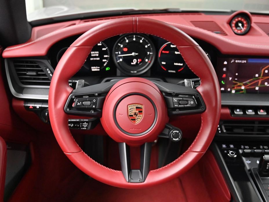 Porsche 911 2024