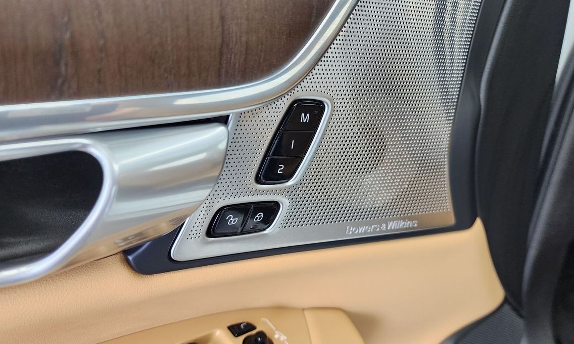 Volvo S90 2023