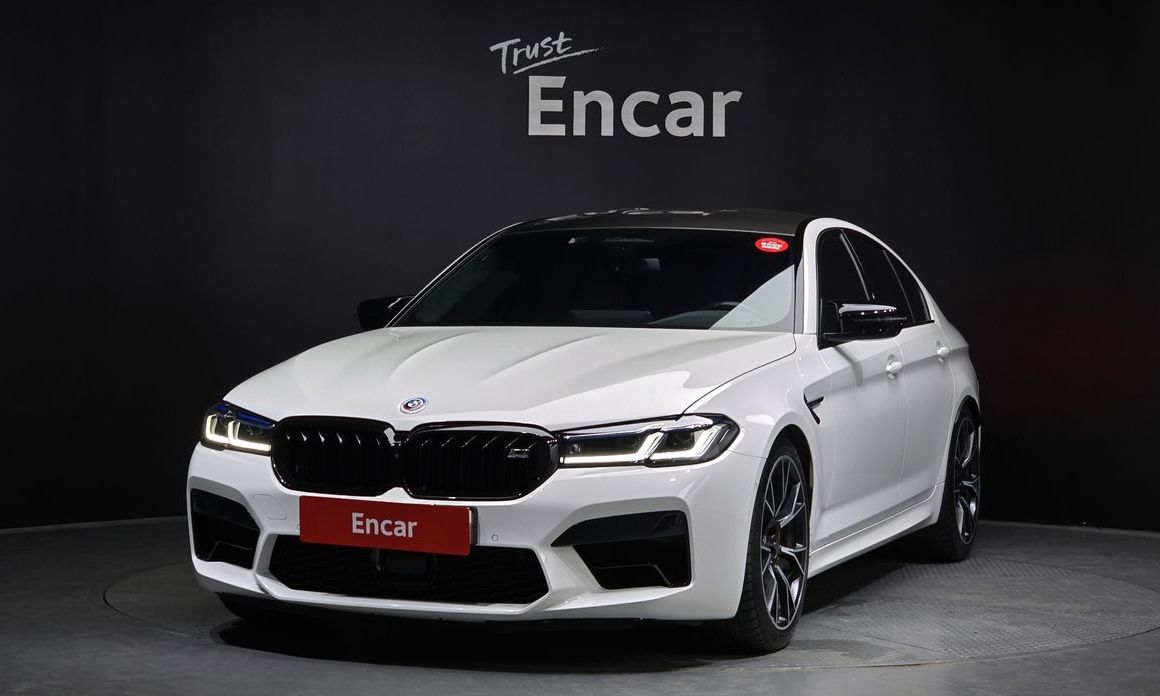 BMW M5 2023
