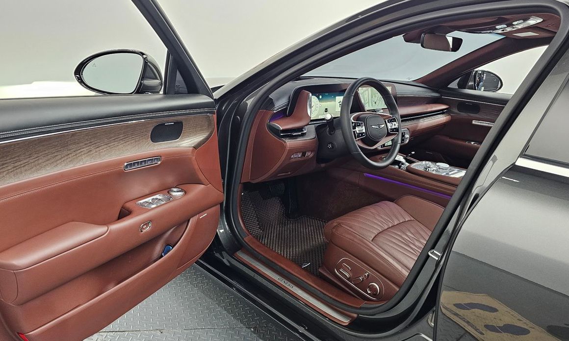 Genesis G90 2023