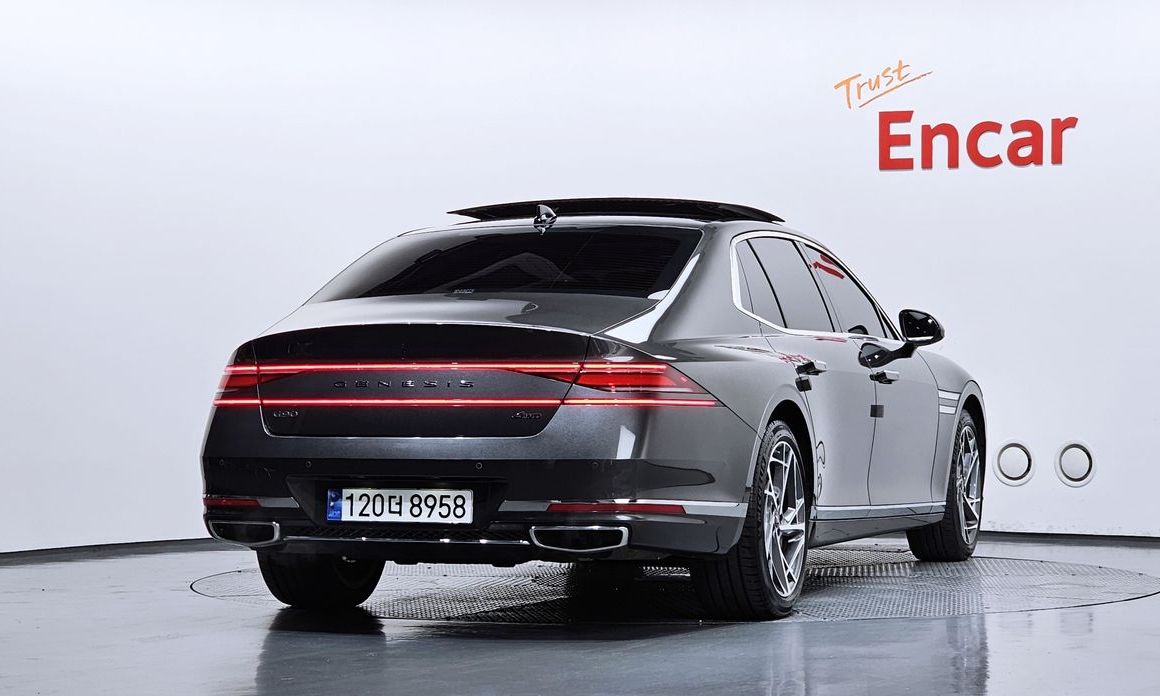 Genesis G90 2023