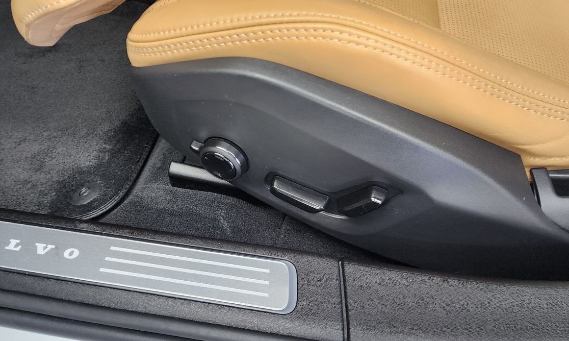 Volvo S90 2023