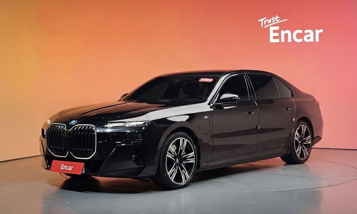 BMW 7-Series 2024