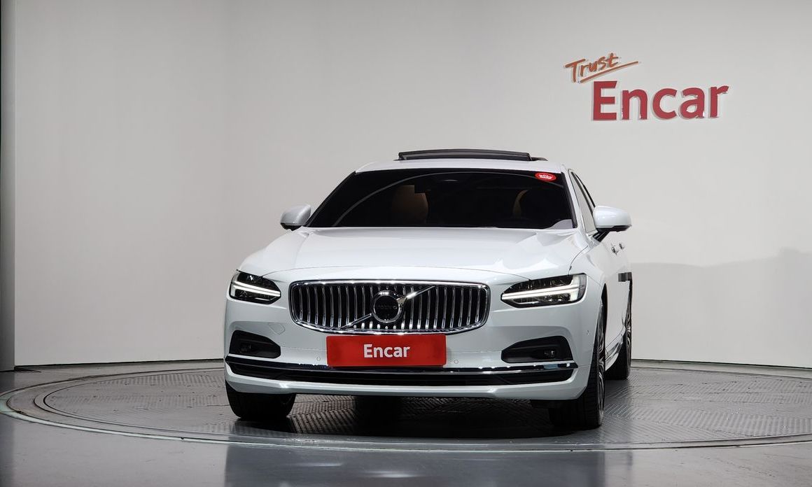 Volvo S90 2023