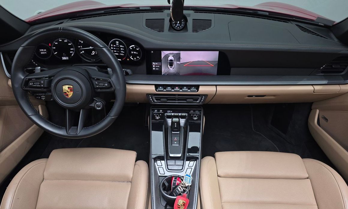 Porsche 911 2021