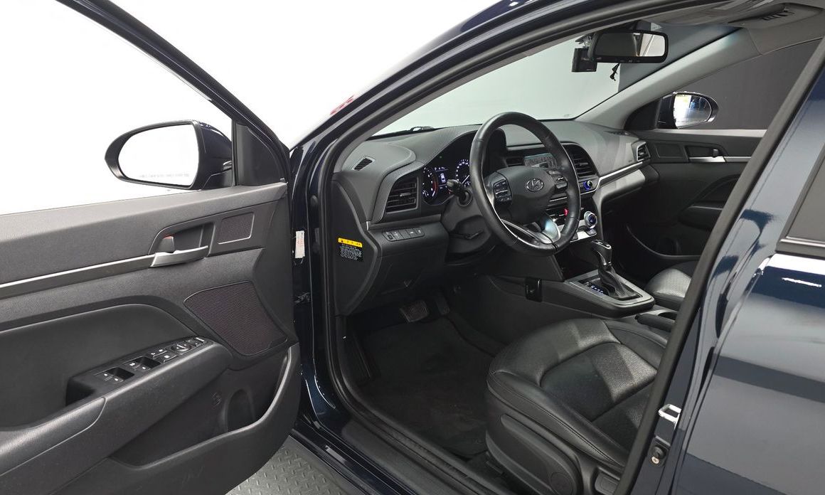 Hyundai AVANTE 2019