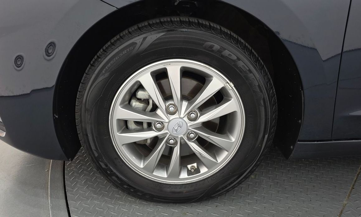 Hyundai AVANTE 2019