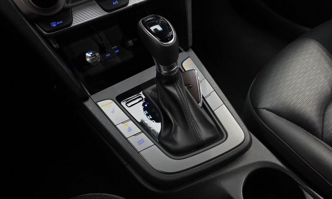 Hyundai AVANTE 2019