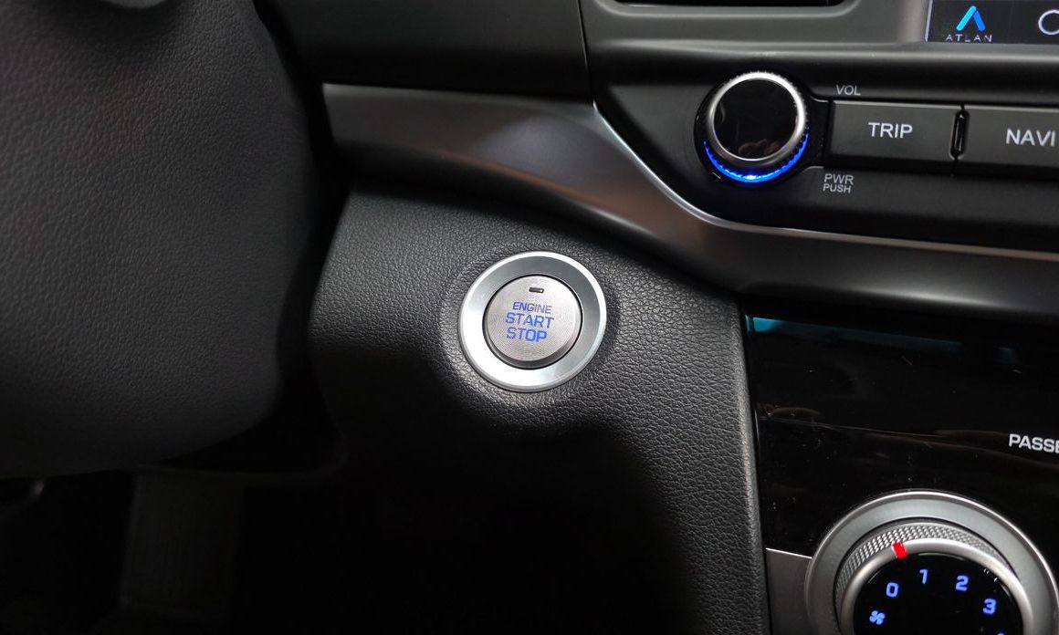 Hyundai AVANTE 2019