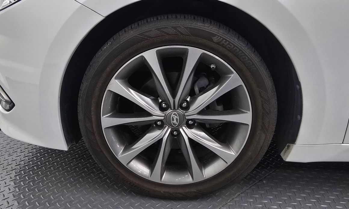 Hyundai Grandeur 2015