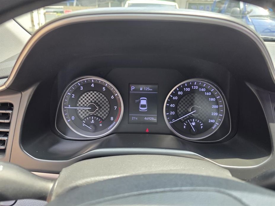 Hyundai AVANTE 2019