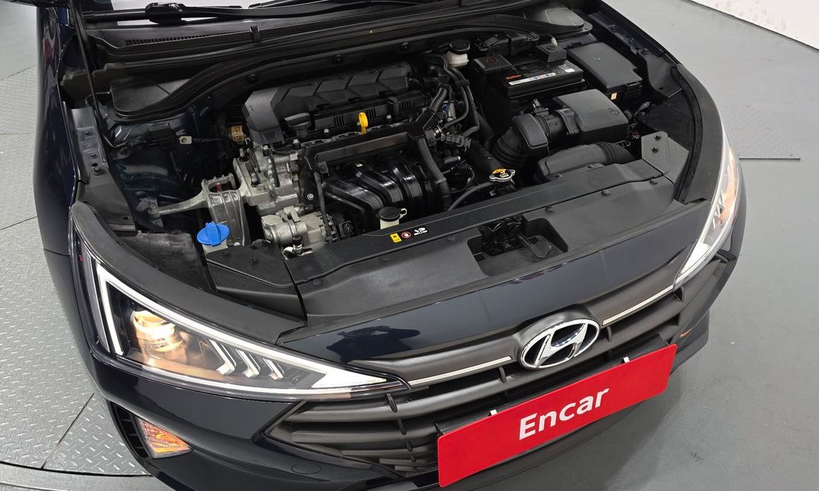 Hyundai AVANTE 2019