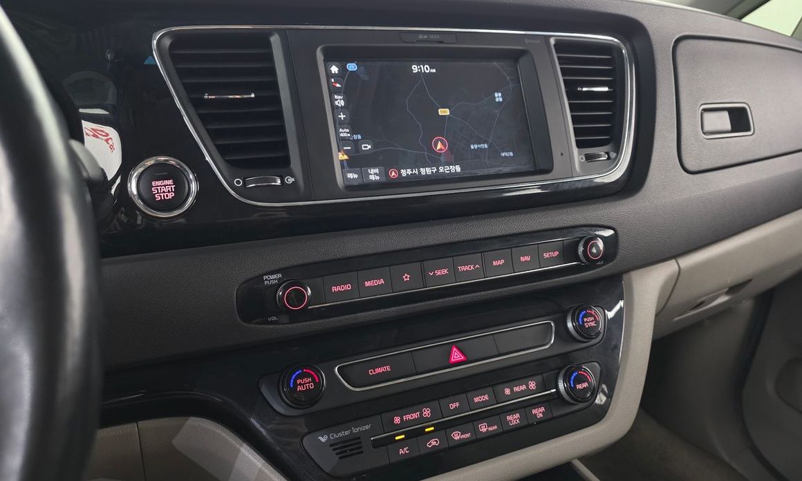 Kia Canival 2018