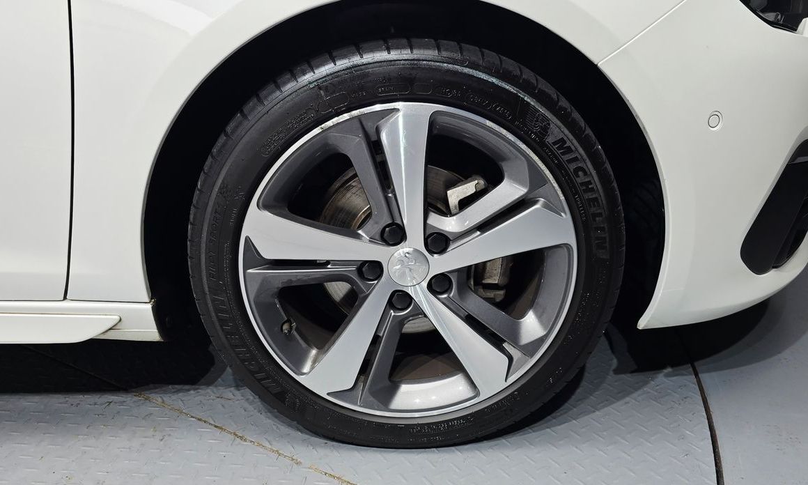 Peugeot 308 2019