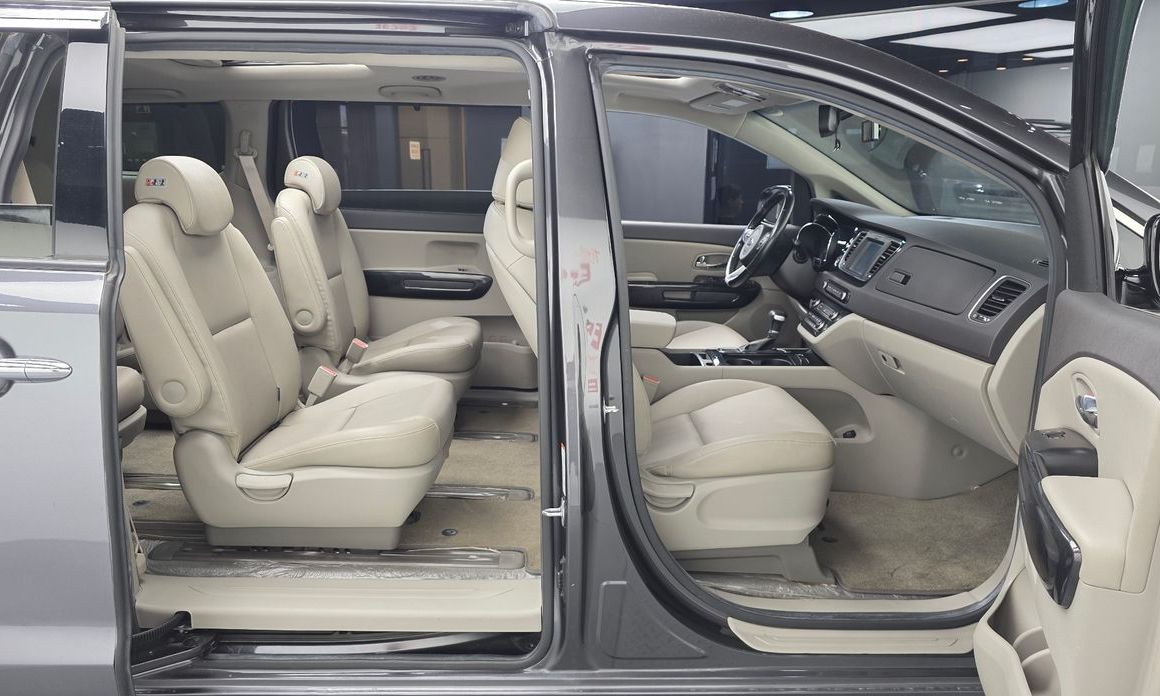 Kia Canival 2018