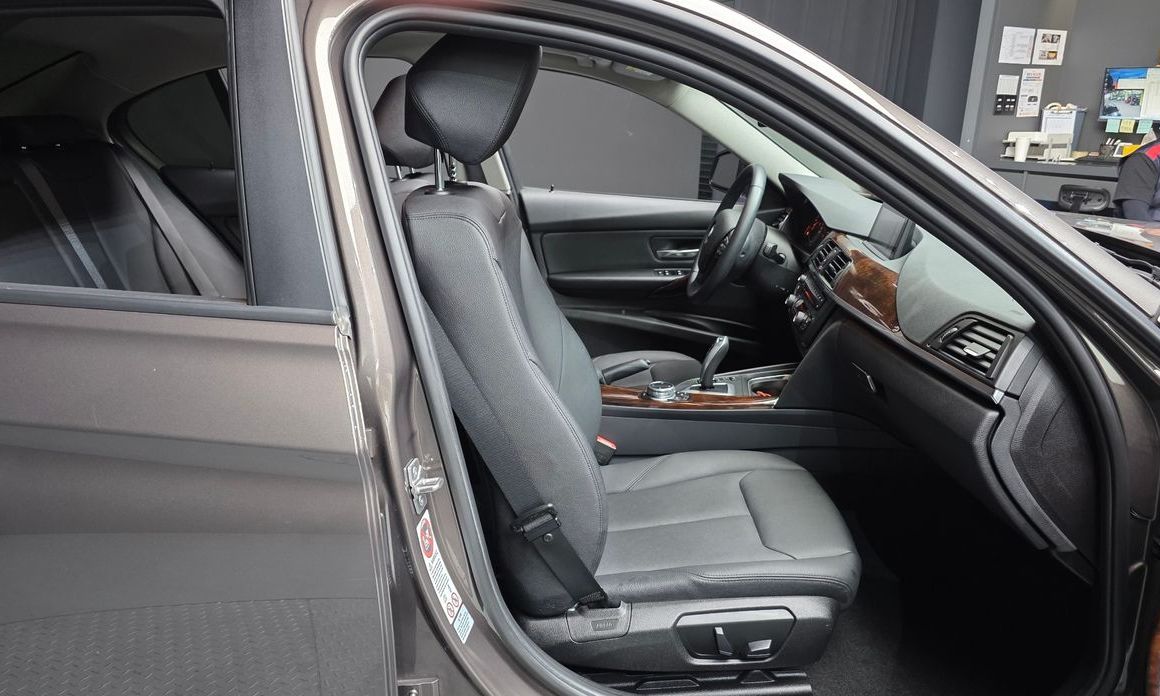 BMW 3-Series 2014