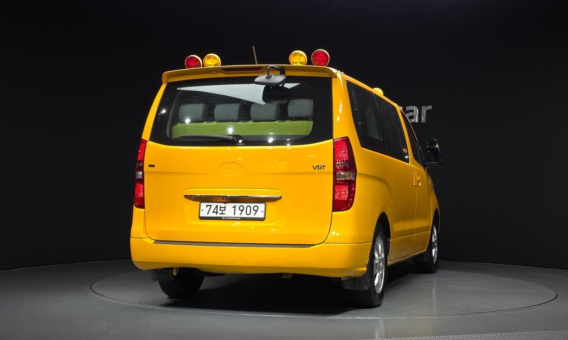 Hyundai Starex 2019