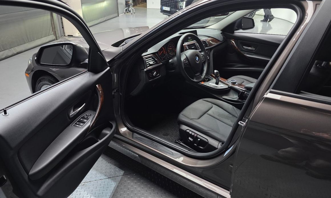 BMW 3-Series 2014