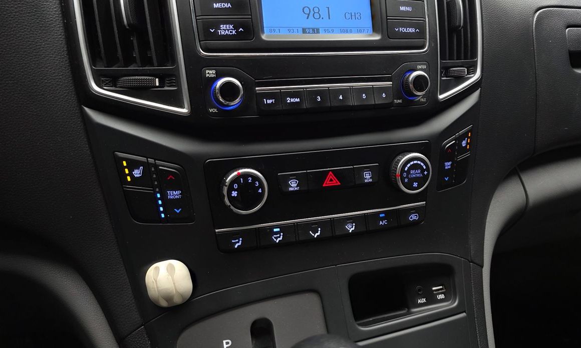 Hyundai Starex 2019