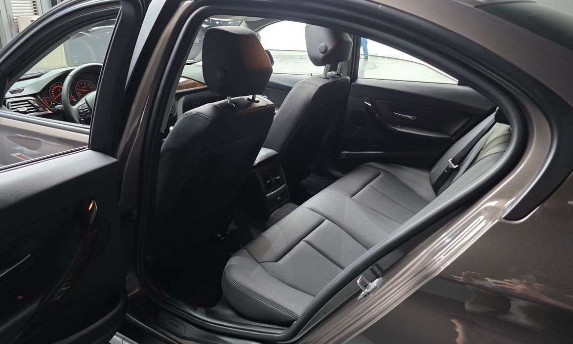 BMW 3-Series 2014