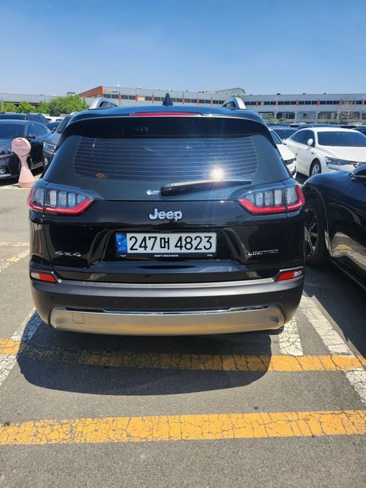 Jeep Cherokee 2021