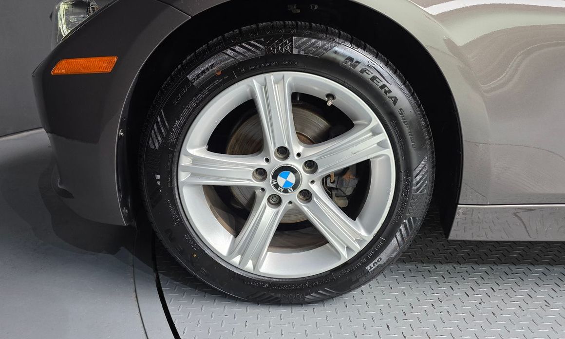 BMW 3-Series 2014