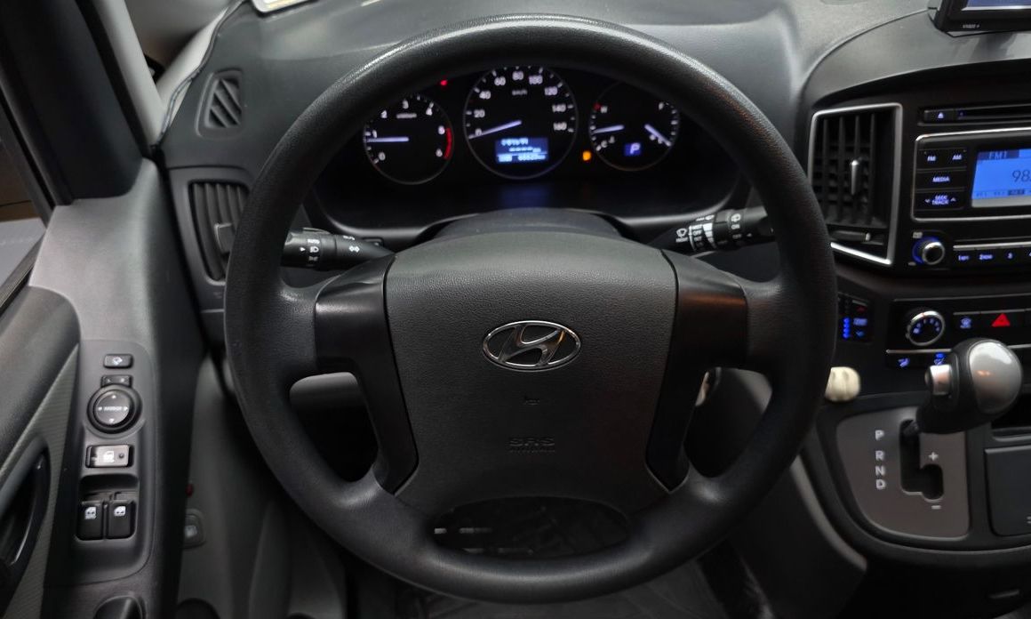 Hyundai Starex 2019