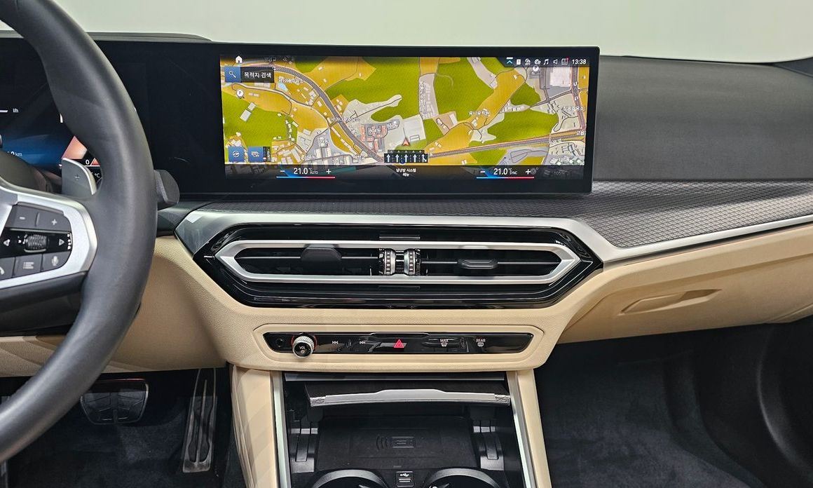 BMW 3-Series 2024