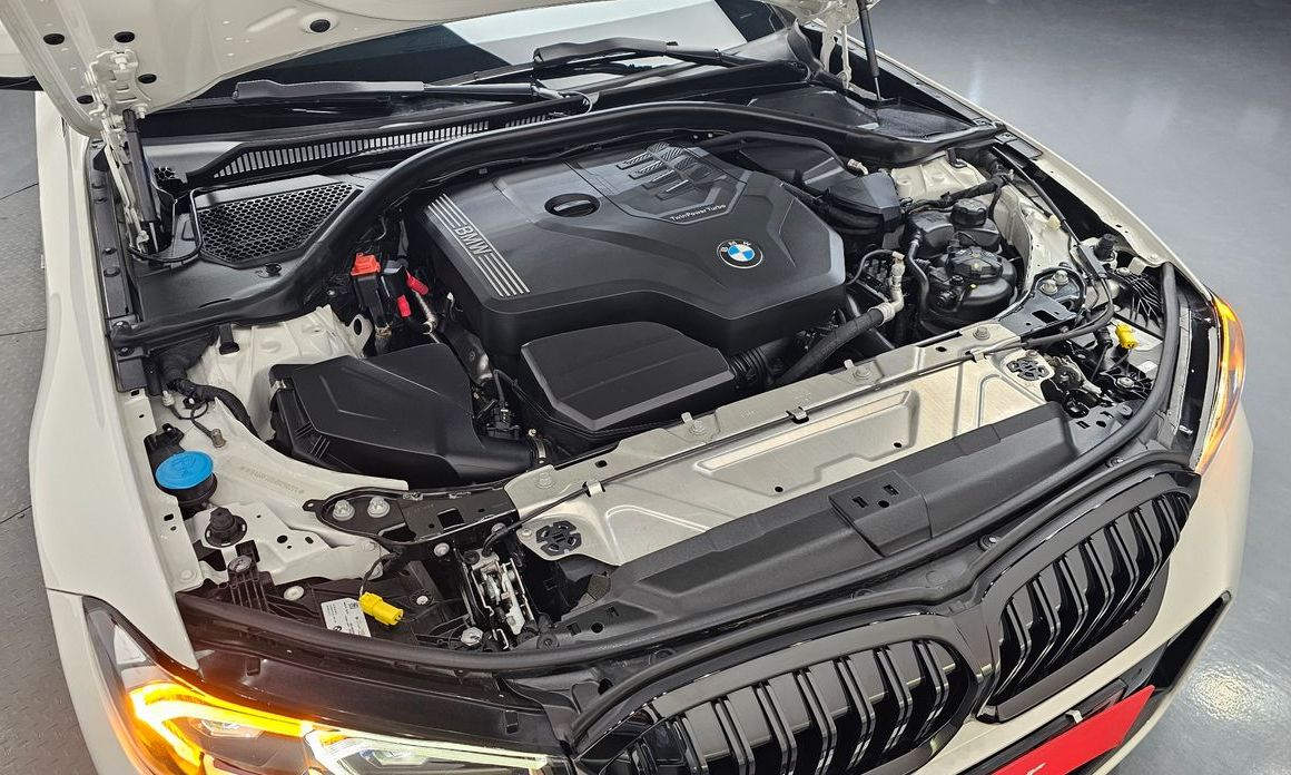 BMW 3-Series 2024