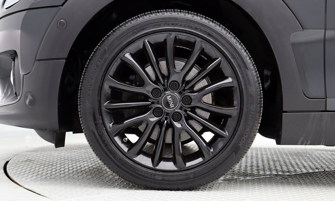 Mini Clubman 2023